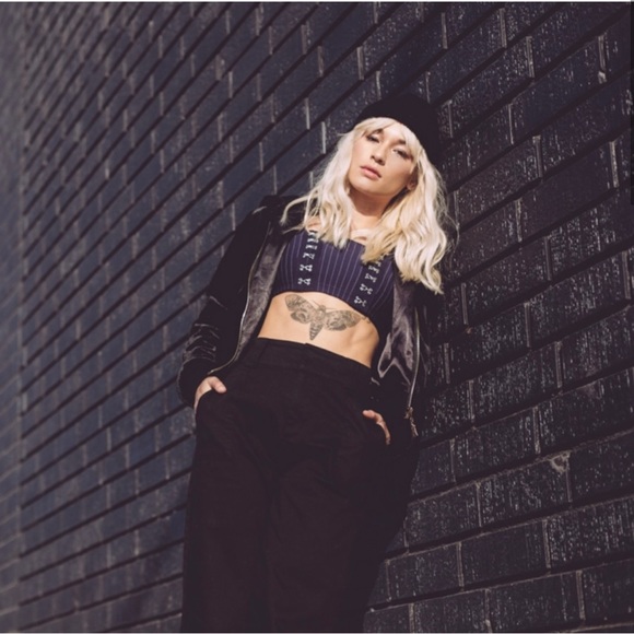 Eggie black faux fur jacket. - Picture 5 of 7